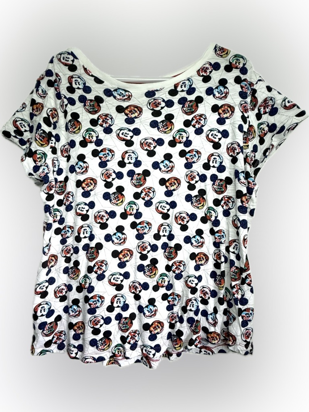 Disney Parks Epcot Mickey Mouse Country Flags Women's T-Shirt Size XXL